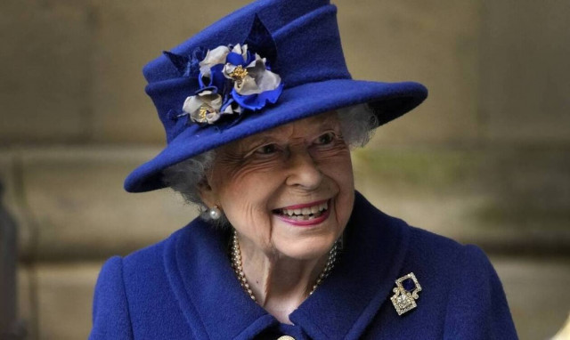 Βασίλισσα Ελισάβετ: Δεν πήγε στην κυριακάτικη λειτουργία – Τι θα γίνει με τη Διάσκεψη για το Κλίμα