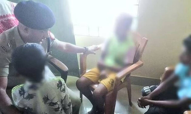 Φρίκη στην Ινδία: 11χρονοι λιθοβόλησαν 6χρονη – Δεν ήθελε να κάνει ό,τι ερωτικό είχαν δει σε κινητά