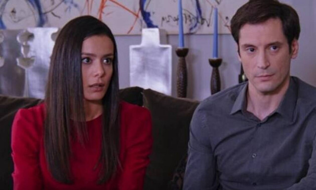 Μόλις Χθες: Ο Σπύρος απειλεί την Έλενα ότι θα αποκαλύψει το σκοτεινό παρελθόν της