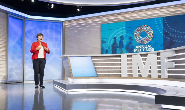 ΔΝΤ: Νέες θέσεις εργασίας και αύξηση ΑΕΠ μέσω επενδύσεων σε ανανεώσιμες πηγές ενέργειας