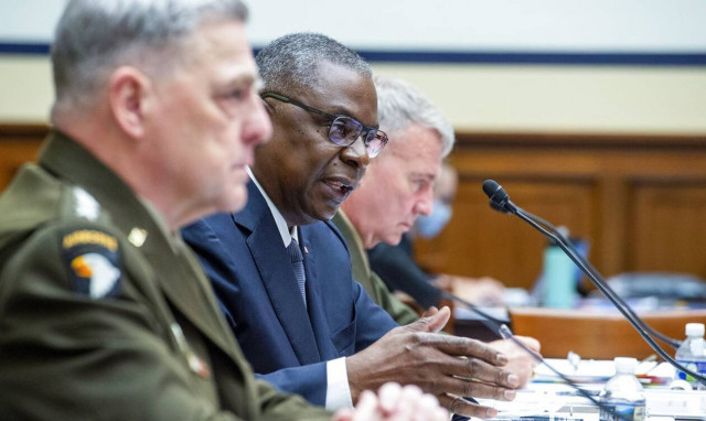 Οι ΗΠΑ πιάστηκαν εξαπίνης με τη δοκιμή ενός υπερηχητικού πυραύλου από την Κίνα