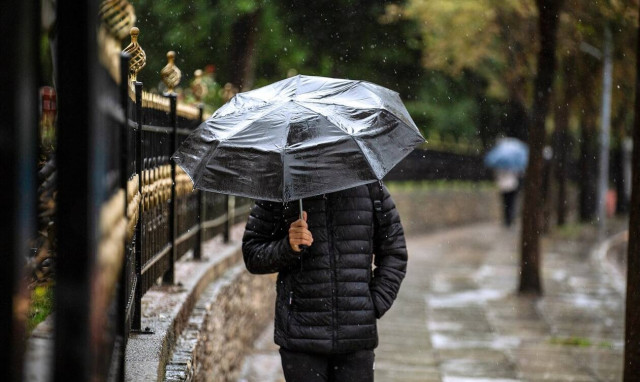 Καιρός – Προειδοποίηση Μαρουσάκη για μεσογειακό κυκλώνα - Τα τρία σενάρια για την Ελλάδα
