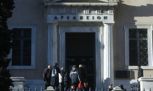 ΣτΕ: Υποχρεωτικά τα τεστ για κορονοϊό σε εκπαιδευτικούς, μαθητές - Απορρίφθηκαν οι αιτήσεις ακύρωσης