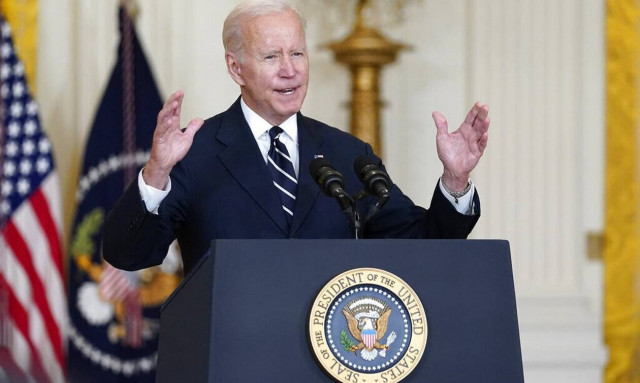 ΗΠΑ: Ο πρόεδρος Μπάιντεν παρουσίασε ένα «ιστορικό σχέδιο» επενδύσεων