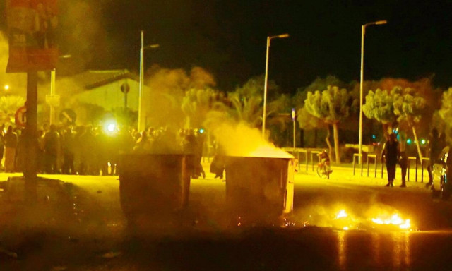 Αττική: Νέα επεισόδια με Ρομά - Διακοπή της κυκλοφορίας στην περιφερειακή Αιγάλεω