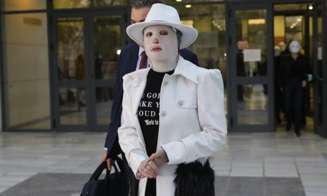 Ιωάννα Παλιοσπύρου για Κακαράντζουλα: O φόβος δεν έχει φύγει - Είναι ακόμη επικίνδυνη (vid)