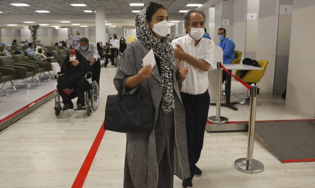 Κορονοϊός- Ιράν: Σχεδόν 10.000 νέες μολύνσεις σε 24 ώρες