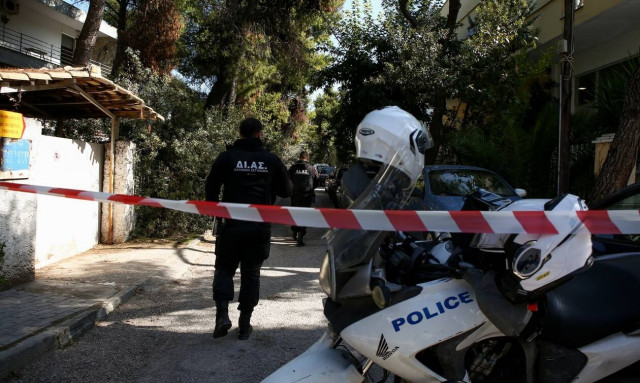 Έγκλημα στη Νέα Ερυθραία: «Πυροβόλησε 4 φορές τον Βασίλη και μετά μου είπε "τώρα η σειρά σου"»