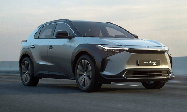 Αυτό είναι το bZ4X, το πρώτο ηλεκτρικό Toyota παραγωγής