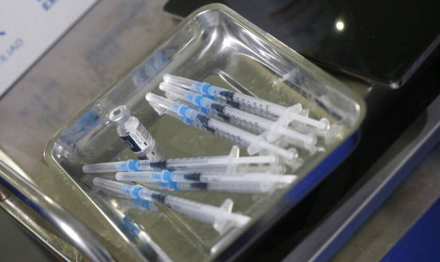 Κορονοϊός: Τα εμβόλια Covid παρέχουν μεγαλύτερη προστασία σε σχέση με τη φυσική ανοσία