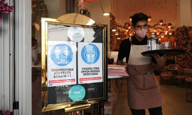 Κορονοϊός: Δραματική πρόβλεψη Τζανάκη - Προς 4.500 κρούσματα τον Νοέμβριο