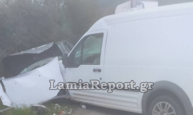 Τροχαίο στη Λαμία με ένα τρακτέρ και δύο οχήματα – Τρεις στο νοσοκομείο