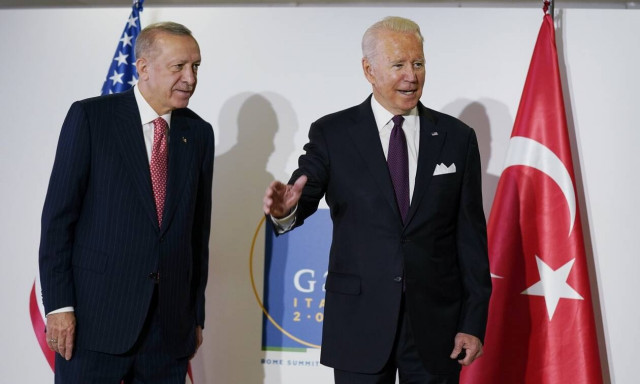 Συνάντηση Μπάιντεν - Ερντογάν: Η μοναδική ατάκα για τα F-16 και η ανησυχία για τους S-400