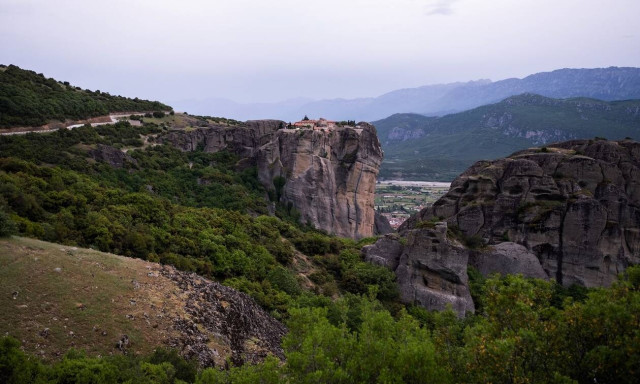 Επίθεση στον Βασιλακόπουλο: Τι λέει ο ιδιοκτήτης της ταβέρνας – Τι έδειξαν οι έλεγχοι της ΕΛΑΣ