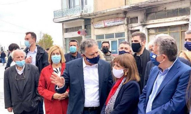 Ηράκλειο: Στις σεισμόπληκτες περιοχές η Κατερίνα Σακελλαροπούλου