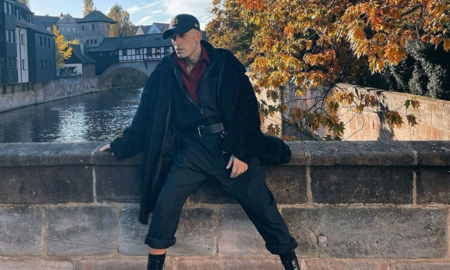 Τάσο Ξιαρχό καλά έκανες και κρύφτηκες στην τουαλέτα…