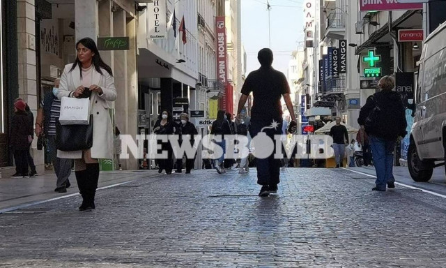 Mid-season sales started on Monday