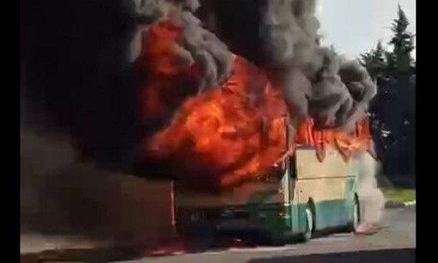 φωτιά καβάλα λεωφορείο