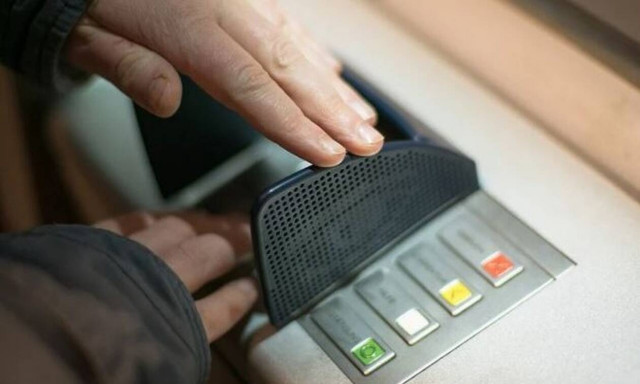 ΟΑΕΔ επιδόματα πληρωμές: Όλες οι καταβολές μέχρι και τις 5 Νοεμβρίου