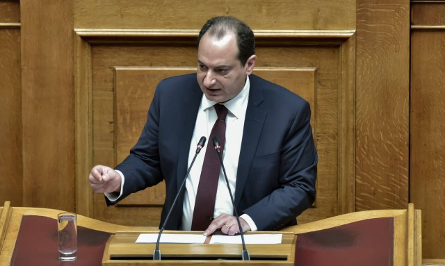 Σπίρτζης: Παραδοχή αποτυχίας του δόγματος «Νόμος και Τάξη» οι εξαγγελίες Θεοδωρικάκου