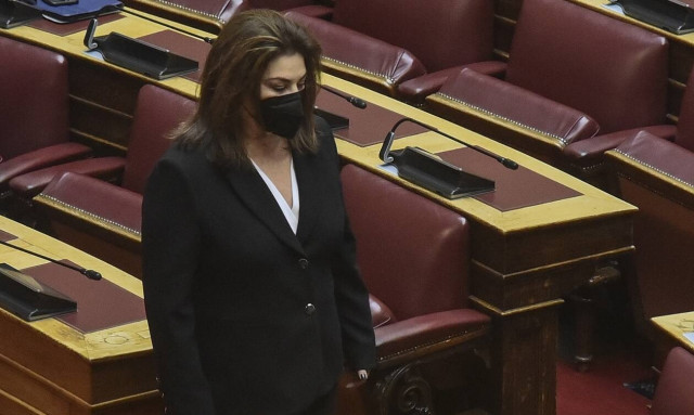 Ορκίστηκε η νέα βουλευτής του ΚΙΝΑΛ Τόνια Αντωνίου