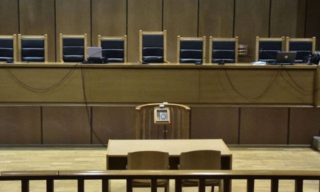 Θεσσαλονίκη: Σε ποινή φυλάκισης 4 ετών καταδικάστηκε καθηγητής που παρενοχλούσε σεξουαλικά κοπέλες