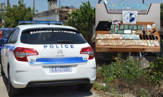 Cocaine - trafficking ring dismantled