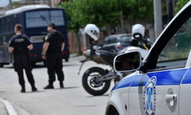 Μεγάλη επιχείρηση της ΕΛΑΣ σε Χαλάνδρι και Πειραιά: Βρέθηκαν 11 κιλά κοκαΐνης