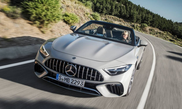 Η επόμενη Mercedes-AMG GT δεν θα είναι ρόουντστερ