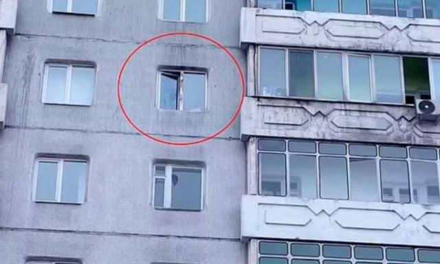 Ρωσία: Πέταξε δυο κορίτσια από 25 μέτρα - Νεκρά τα παιδιά