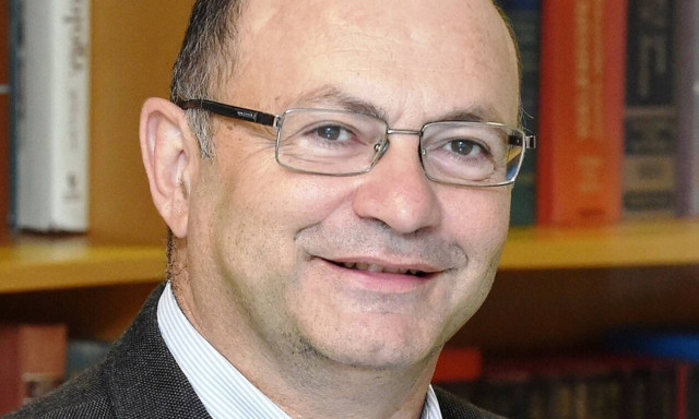 Εμμανουηλίδης: Το εμβόλιο είναι ο μόνος τρόπος ανάσχεσης της Covid-19