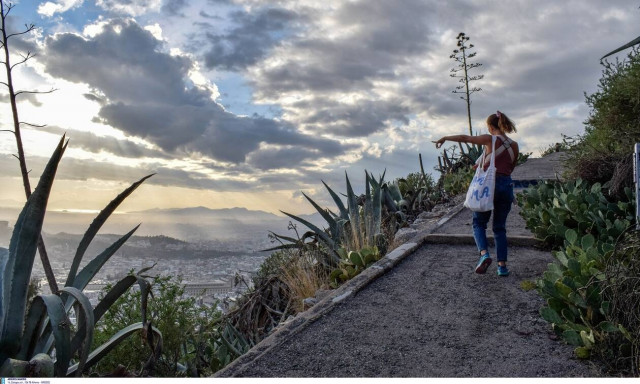 Κρούσματα σήμερα: Ολοταχώς για 7.000 μολύνσεις