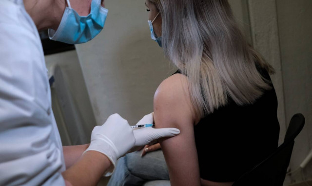 Παγώνη: Απαραίτητη η τρίτη δόση του εμβολίου - Να εμβολιαστούν όλες οι έγκυες