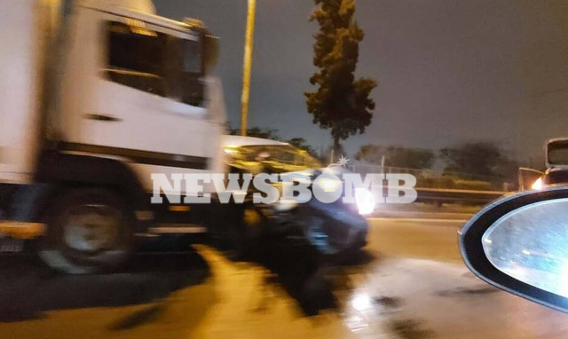 Τρομακτικό τροχαίο στον Κηφισό - Έκλεισε το ρεύμα της ανόδου