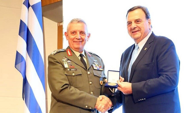 Στρατηγός Φλώρος: Επιδιώκουμε τα στελέχη των Ενόπλων Δυνάμεων να έχουν άριστη φυσική κατάσταση