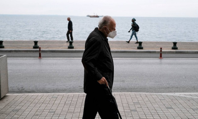 Βατόπουλος στο Newsbomb.gr: Ίσως χρειαστούν αυστηρότερα μέτρα – Φαίνεται ότι ξεφεύγει το πράγμα