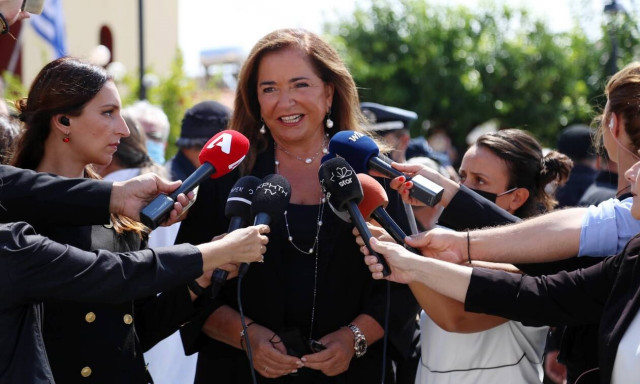 Ντόρα Μπακογιάννη: Κάνω τις θεραπείες μου με αισιοδοξία, όλα θα πάνε καλά