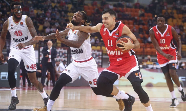 Euroleague: Φουλ για playoffs ο Ολυμπιακός - Τα highlights κι η βαθμολογία (vids+pics)