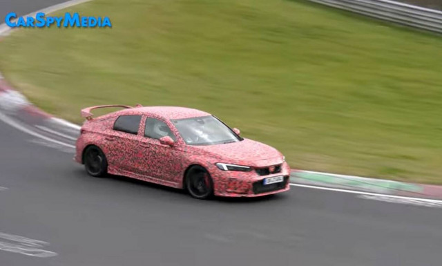 To νέο Honda Civic Type R δοκιμάζεται στο Nürburgring