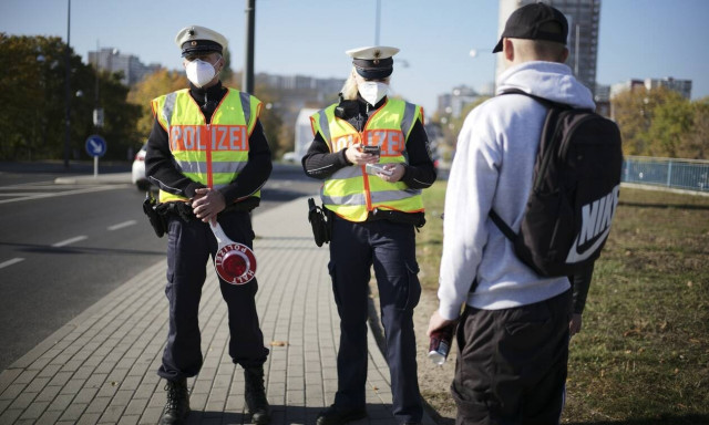 Γερμανία: Επίθεση με μαχαίρι σε τρένο στη Βαυαρία - Τρεις τραυματίες