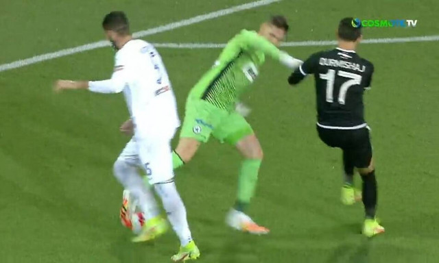 Super League: Τα έκανε «θάλασσα» ο Ατρόμητος! Το blooper της χρονιάς κόντρα στον ΟΦΗ (video)