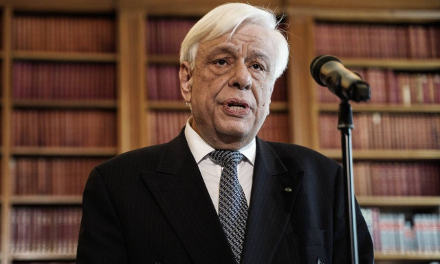 Στο νοσοκομείο με κορονοϊό ο Προκόπης Παυλόπουλος - Θετική και η σύζυγός του