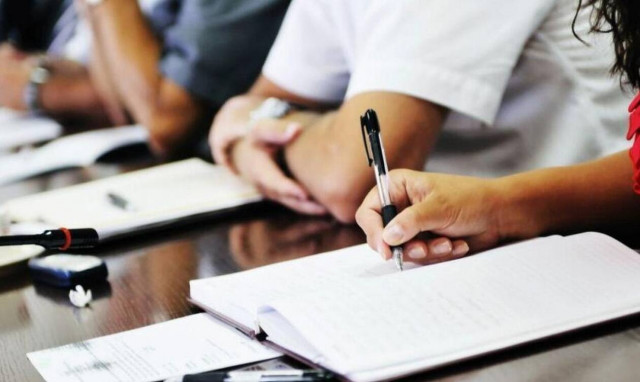 Προσλήψεις μονίμων δημοσίων υπαλλήλων: Μέχρι αύριο (8/11) οι αιτήσεις