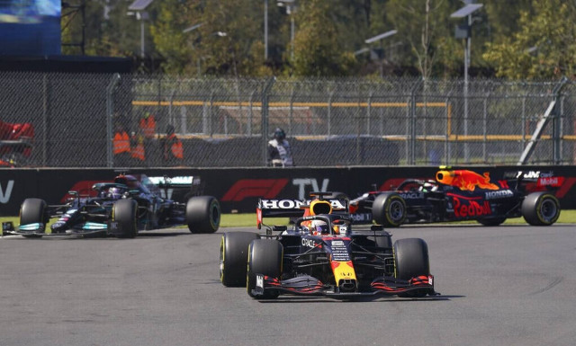 Formula 1: Νίκη τίτλου για τον Φερστάπεν στο Μεξικό! Στο +19 από τον Χάμιλτον (photos)