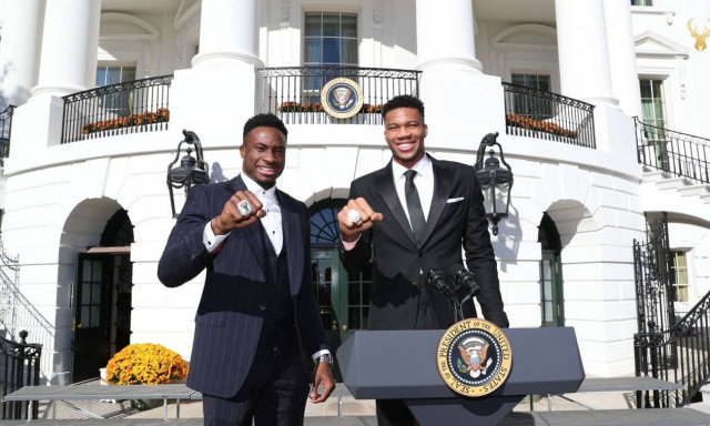 Στον Λευκό Οίκο οι Μπακς και ο Γιάννης Αντετοκούνμπο