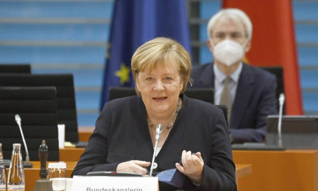 Μέρκελ για την επόμενη ημέρα: «Εγώ θα κοιμηθώ και θα διαβάσω, εσείς θα συνηθίσετε την απουσία μου»