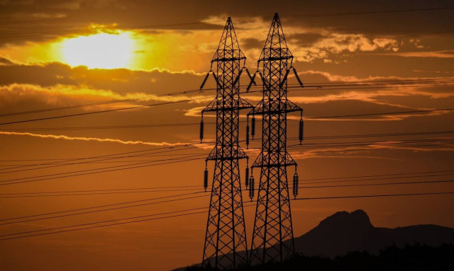 Νέα μέτρα για τις αυξήσεις στο ηλεκτρικό ρεύμα - Έρχεται αύξηση στην επιδότηση λογαριασμών