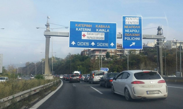 Θεσσαλονίκη: Τροχαίο ατύχημα με τραυματία στον Περιφερειακό