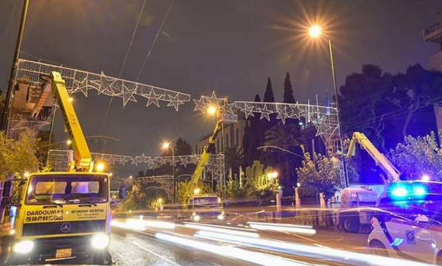 Χριστούγεννα 2021: Η Αθήνα φέτος στολίζεται από νωρίς - Οι πρώτες εικόνες