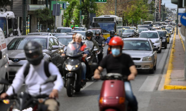 Κίνηση: «Κόλαση» σε Κηφισό, Κηφισίας και Λεωφόρο Αθηνών